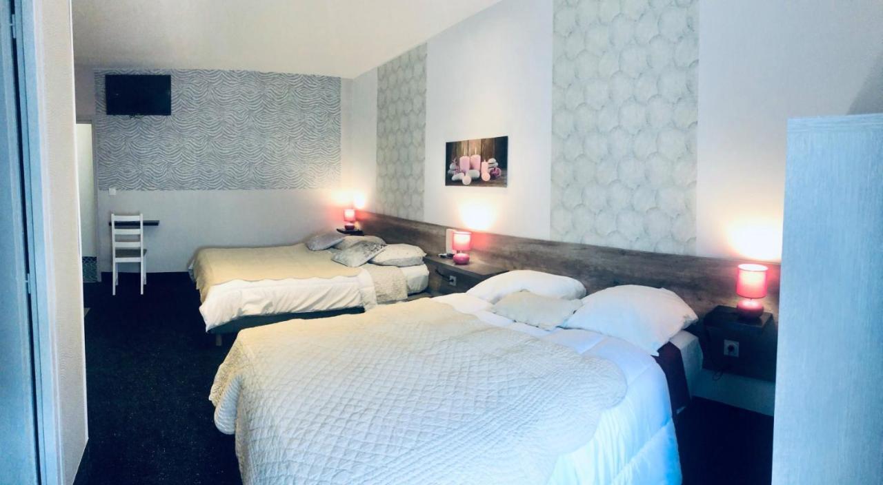 Hotel Le Kamelia Сал Екстериор снимка